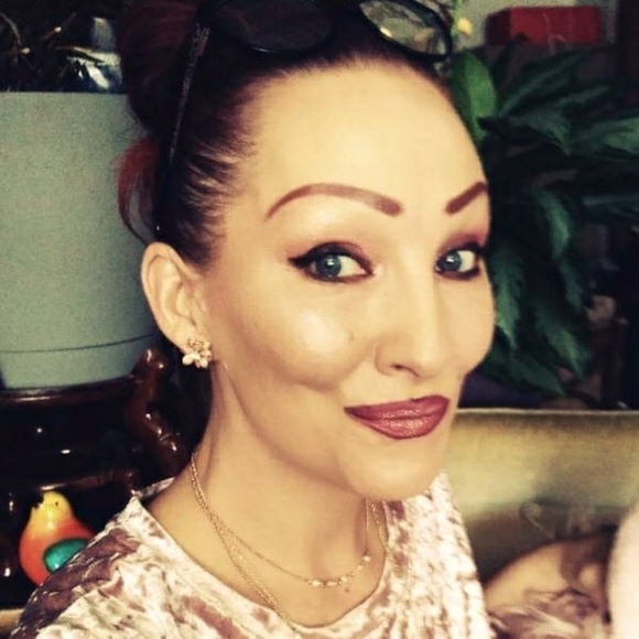 Meet your Posher, Eli - Picture 1 of 1